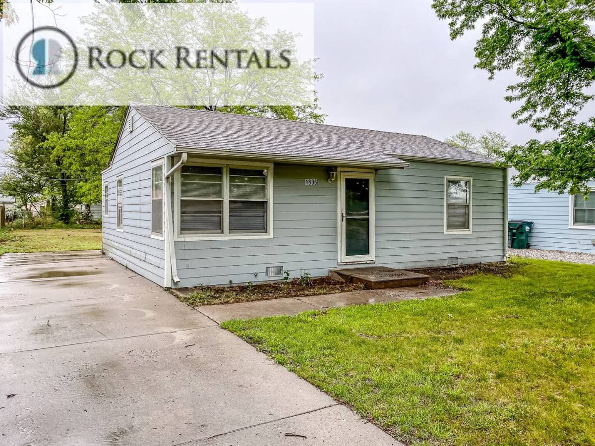 House for rent at 1606 E 5th Ave, Hutchinson, KS 67501