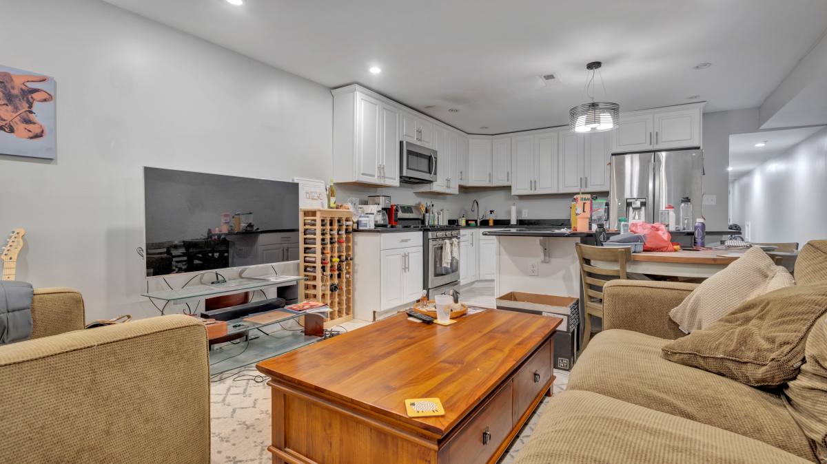 Apartment for rent at 1428 Newton St NW #1, Washington, DC 20010