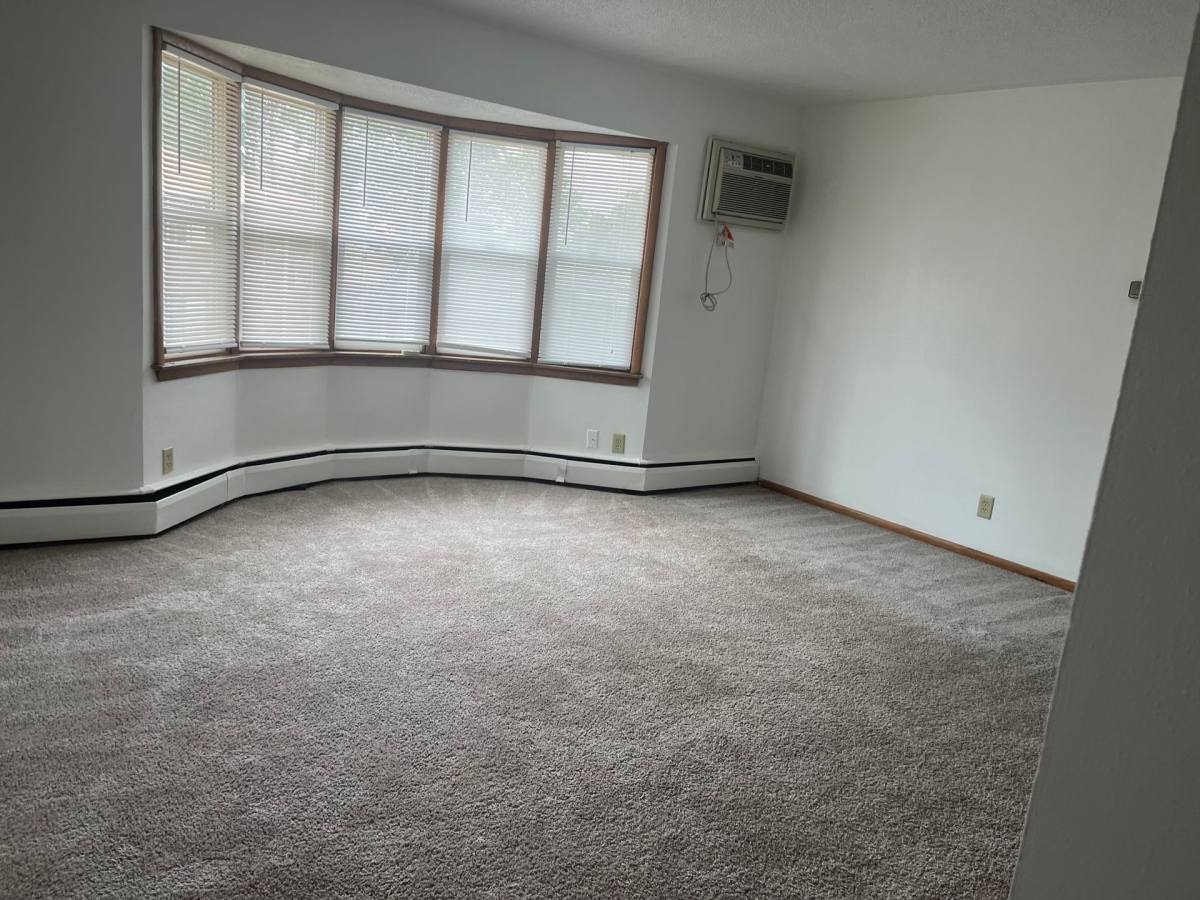 Apartment for rent at 6321 - 6329 Pleasant Ave S, Minneapolis, MN 55423