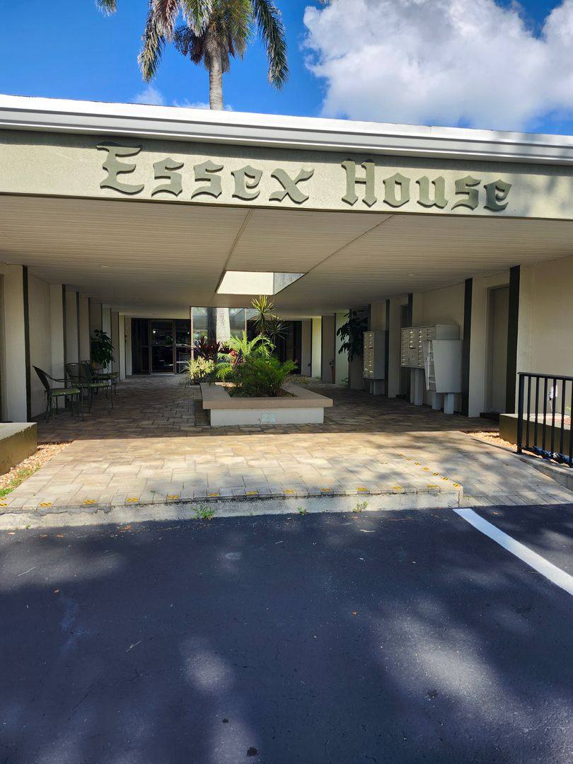 Apartment for rent at 2437 Harbor Blvd, Port Charlotte, FL 33952