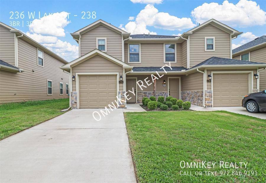 Apartment for rent at 236 W Lake St #238, Sherman, TX 75090