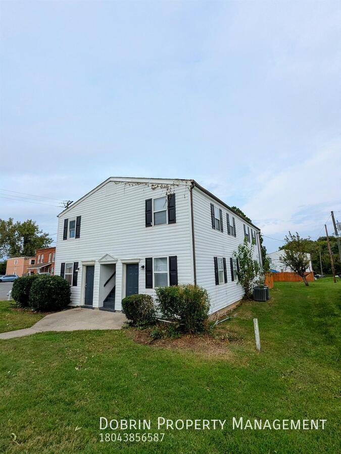 Apartment for rent at 1611 A Hickory St, Richmond, VA 23222