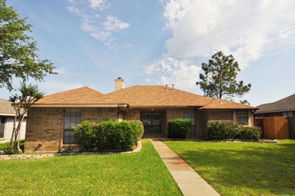 House for rent at 3117 Kellie St, Sachse, TX 75048