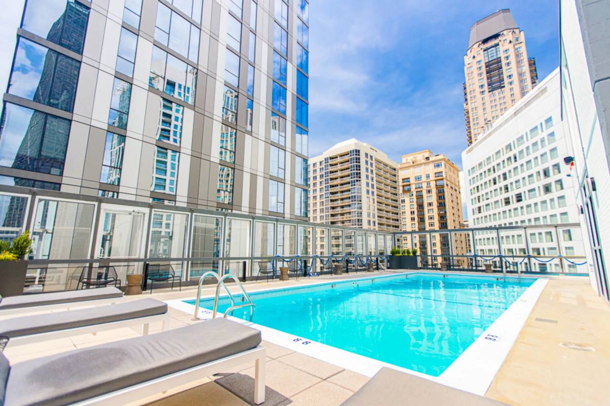 Apartment for rent at 21 E Chestnut St, Chicago, IL 60611