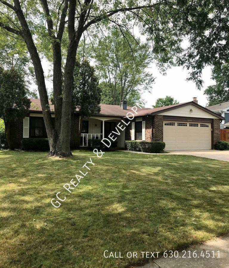 House for rent at 1084 Crofton Lane, Buffalo Grove, IL 60089