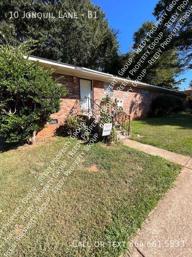 Apartment for rent at 10 Jonquil Lane #B1, Taylors, SC 29687