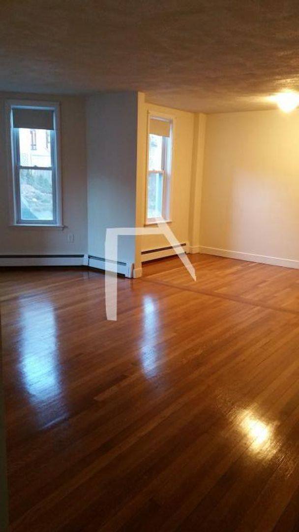 House for rent at 310 Tappan St #2, Brookline, MA 02446