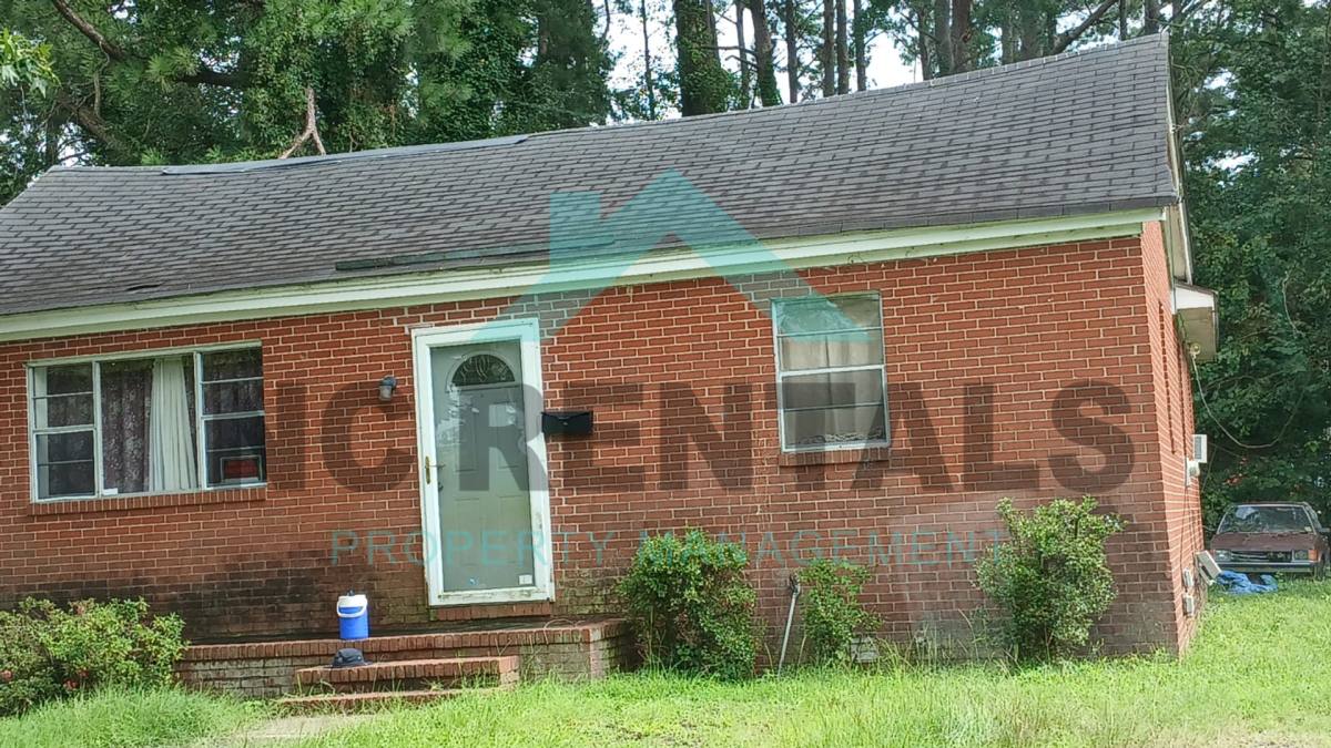 House for rent at 226 Wayne Ave, Goldsboro, NC 27530