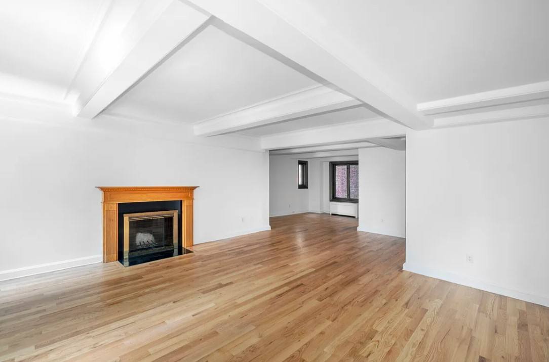 Apartment for rent at 1359 6th Ave #1111, New York, NY 10019