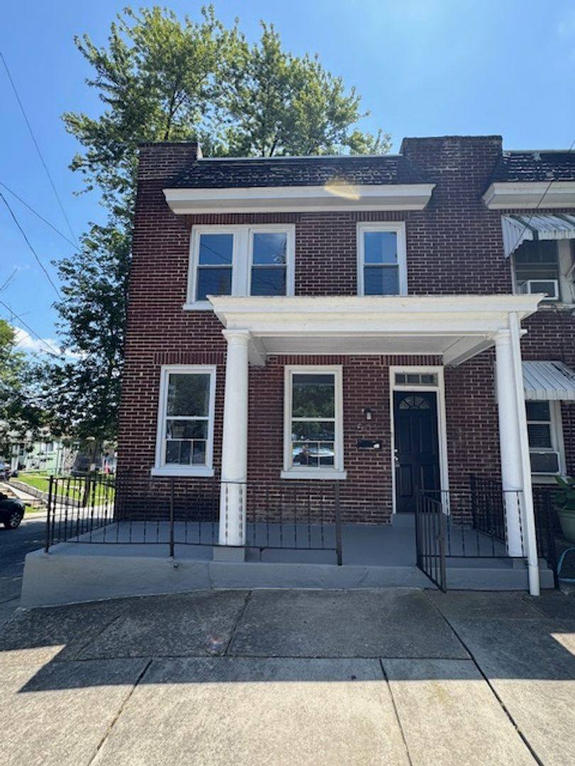 House for rent at 501 Dauphin St, Lancaster, PA 17602