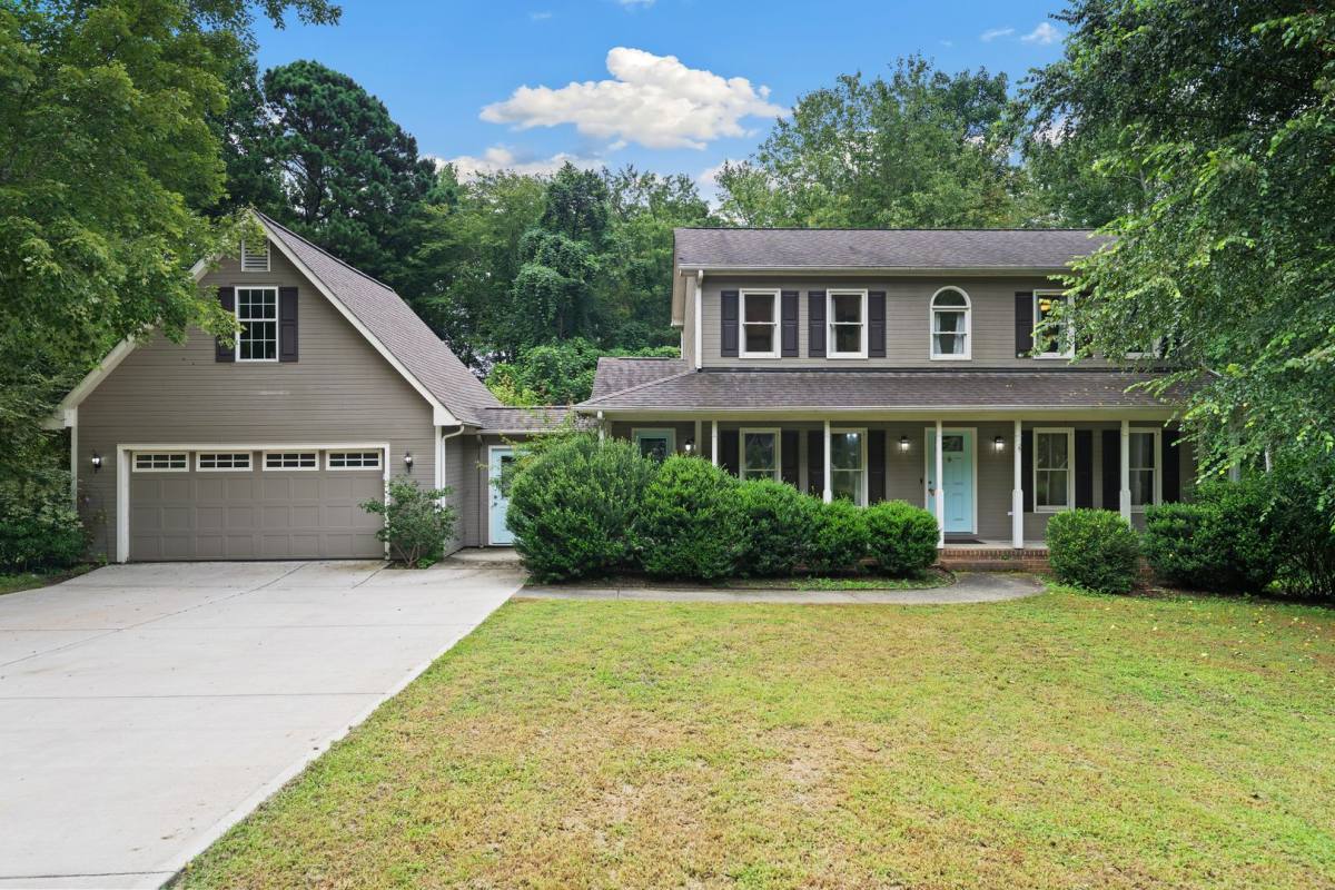 House for rent at 819 Sunstone Dr, Durham, NC 27712