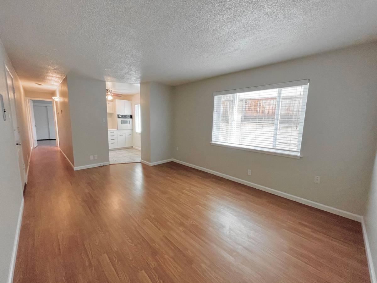 Apartment for rent at 2414 Capitol Ave, Sacramento, CA 95816