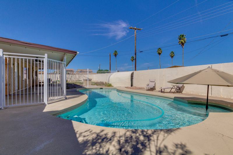 House for rent at 942 W McLellan Rd, Mesa, AZ 85201