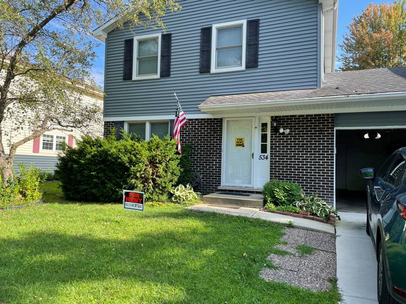 House for rent at 534 Grimes Ave, Naperville, IL 60565