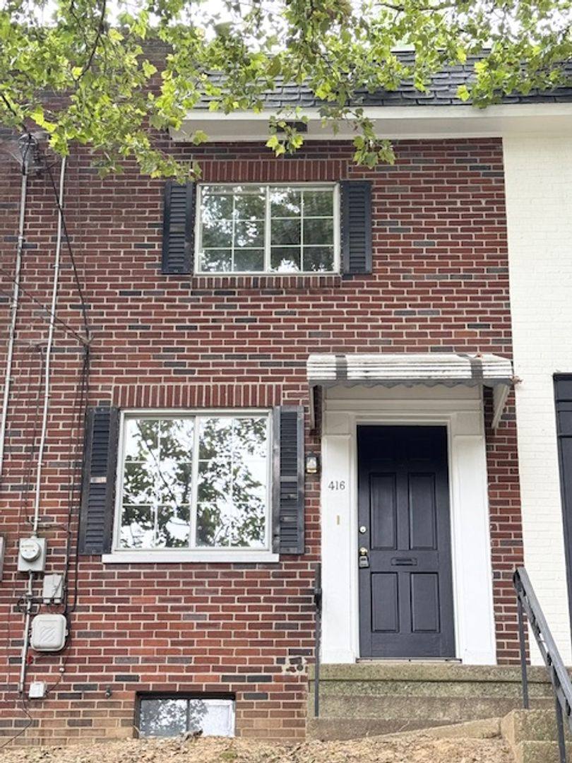 House for rent at 416 Fairview Ave, Lancaster, PA 17603