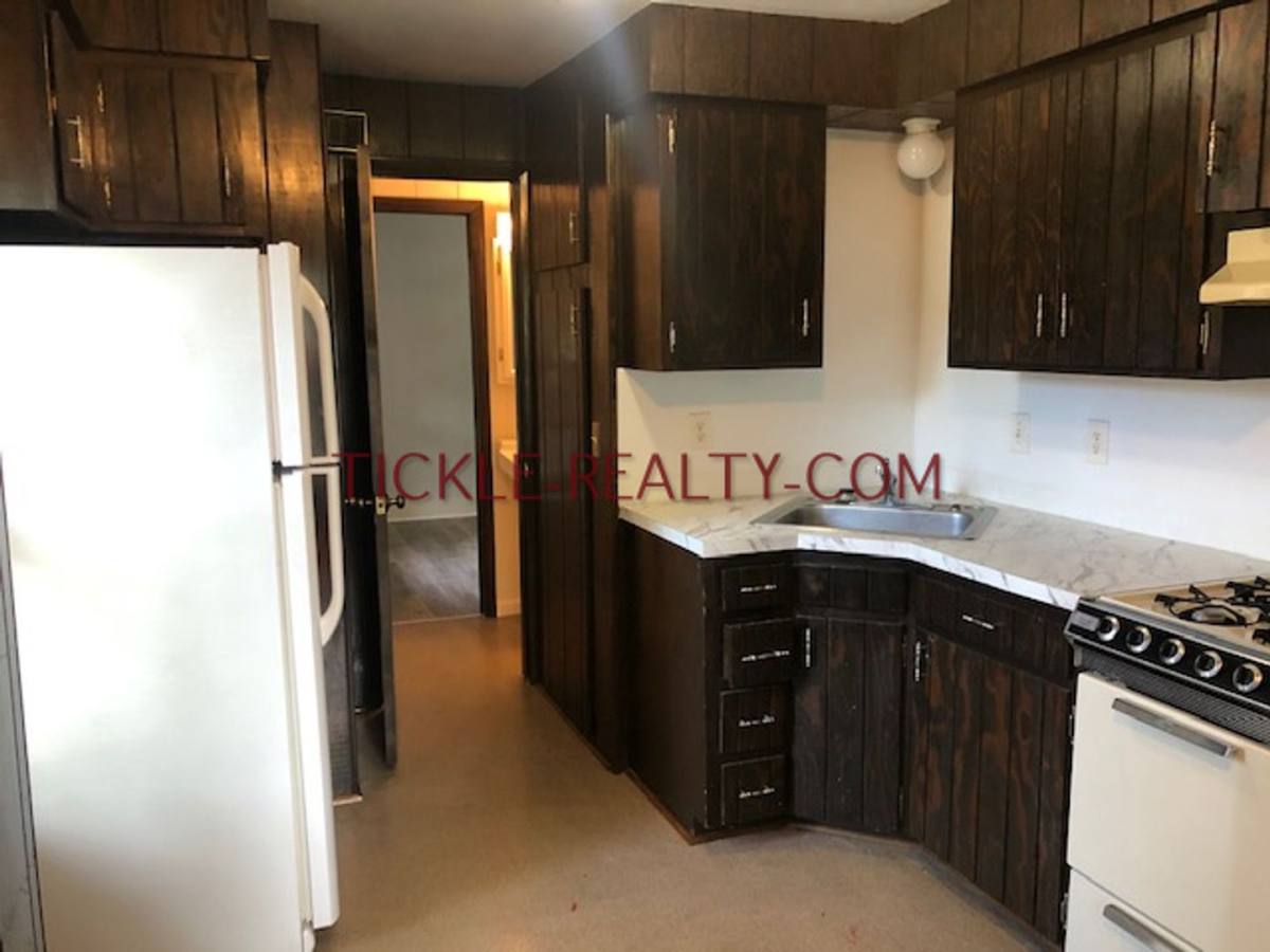 Apartment for rent at 198-200 Meigs St, Rochester, NY 14607