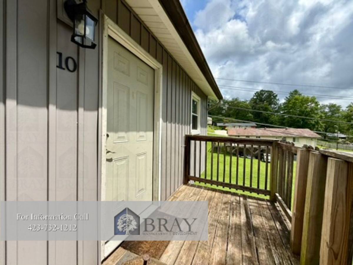 Apartment for rent at 4235 - 4239 Rustic Way, Kingsport, TN 37664