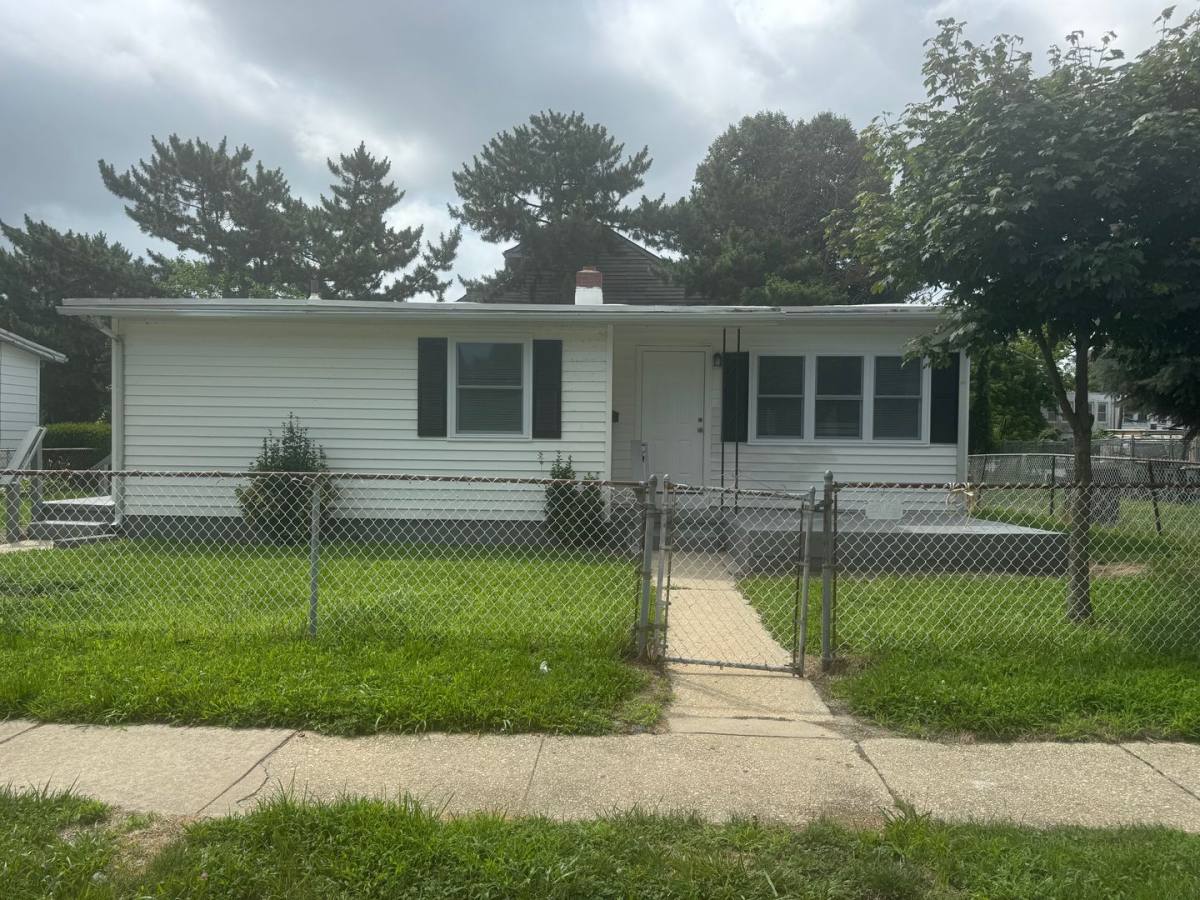 House for rent at 1426 Sewell Ave, Atlantic City, NJ 08401
