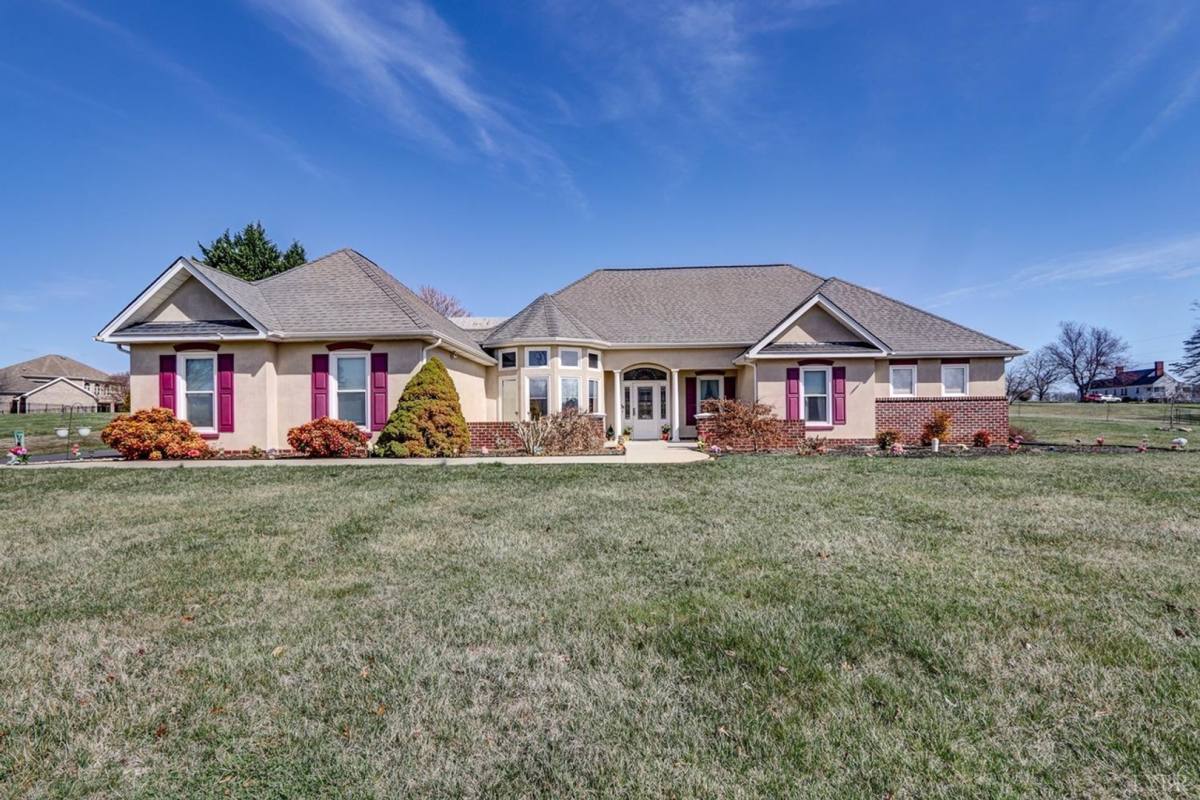 House for rent at 1263 Sommerset Dr, Forest, VA 24551