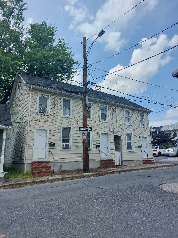 Townhouse for rent at 615 Chapel Alley, Frederick, MD 21701