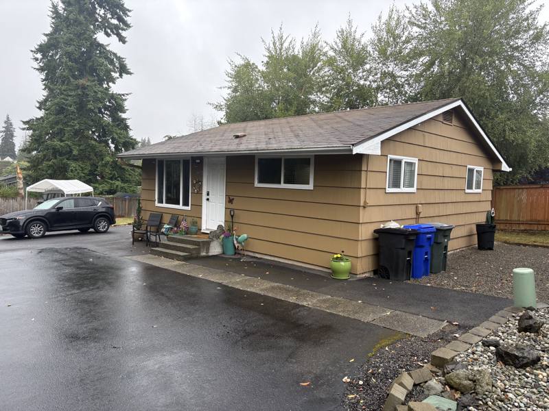 House for rent at 6407 Cady #B, Everett, WA 98203