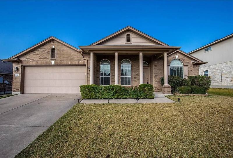 House for rent at 6721 Cold Water Dr, Woodway, TX 76712