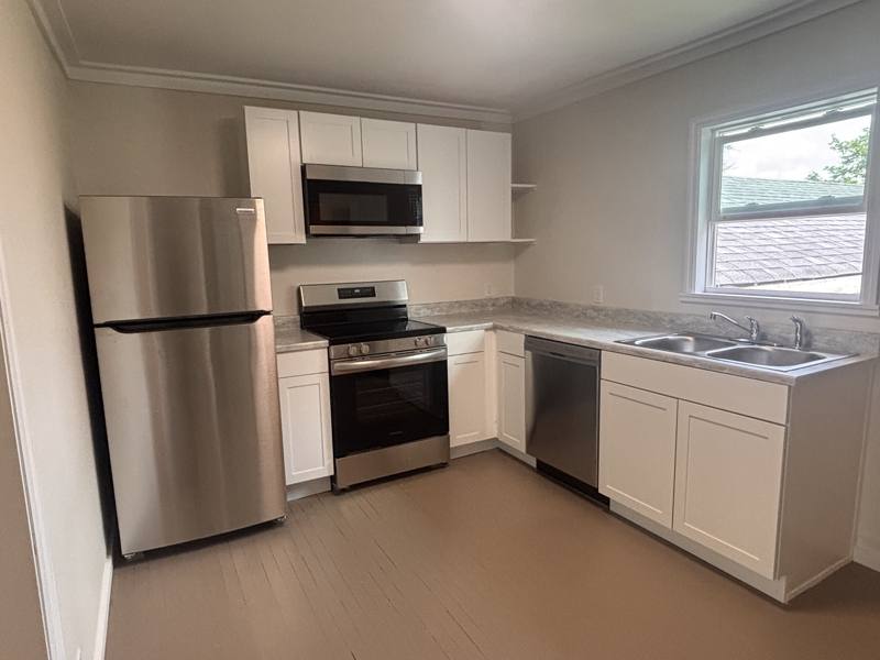 Apartment for rent at 110 Davis St #B, Carthage, TN 37030