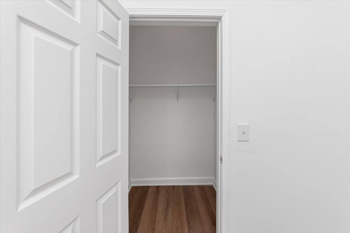 Apartment for rent at 2350 W Charleston St #3R, Chicago, IL 60647