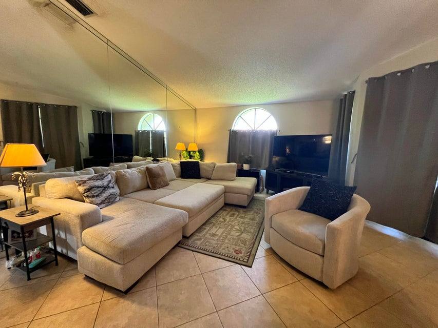 House for rent at 5258 Europa Dr #F, Boynton Beach, FL 33437