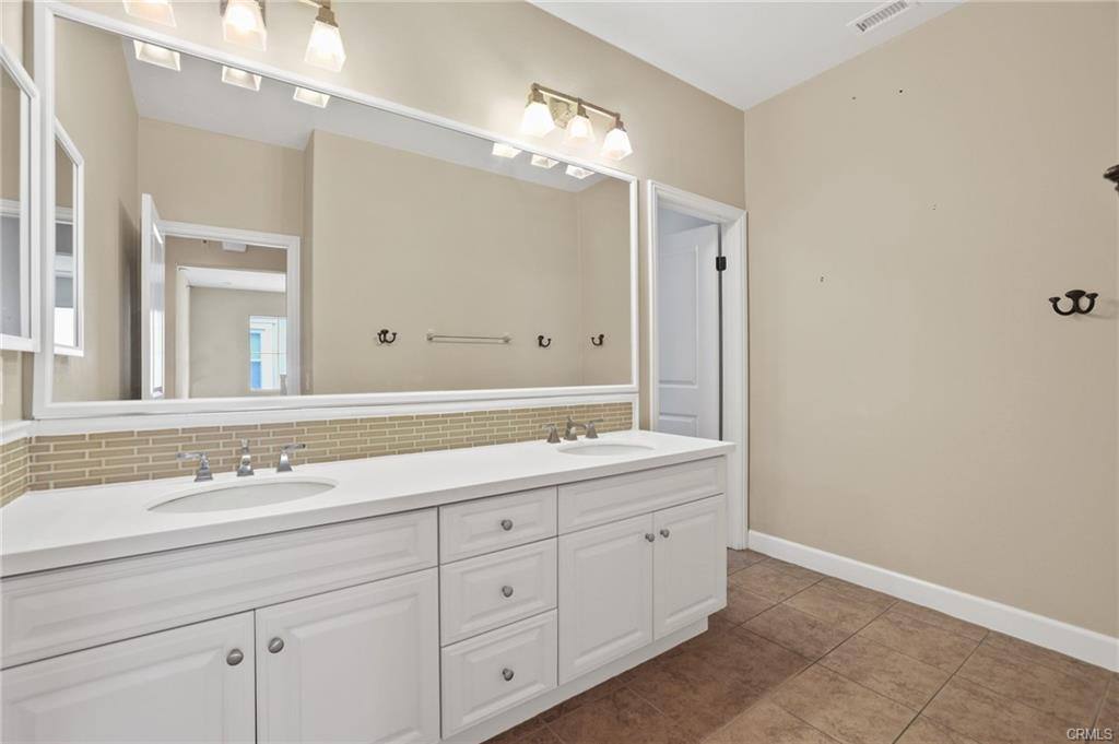 House for rent at 22 Statuary, Irvine, CA 92620