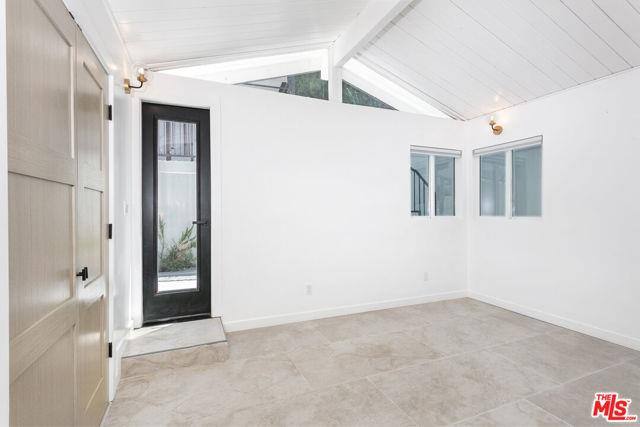 House for rent at 16733 Oak View Dr, Encino, CA 91436
