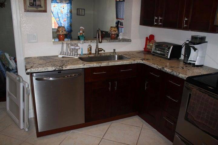 House for rent at 2294 NW 63rd Ave, Pompano Beach, FL 33063
