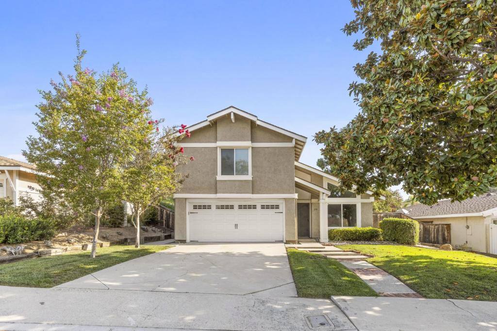 House for rent at 218 Skyridge Lane, Escondido, CA 92026