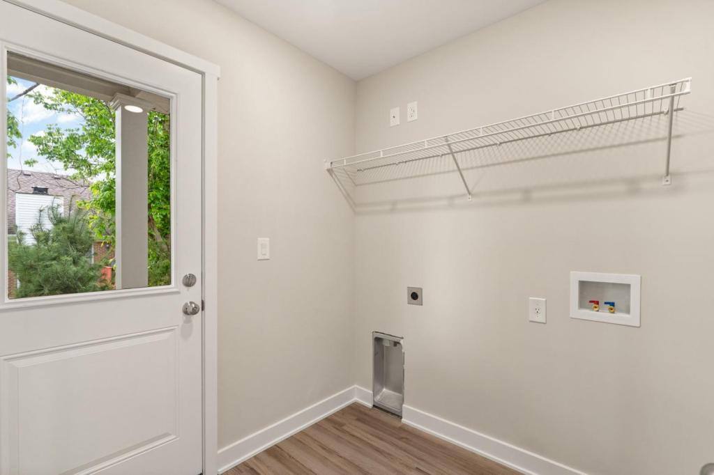 Townhouse for rent at 4954 Grant Line Rd, New Albany, IN 47150