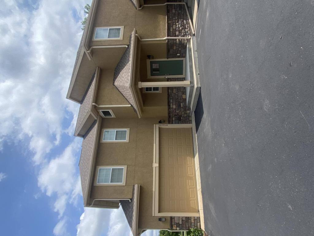 House for rent at 21318 W 117th Terrace, Olathe, KS 66061