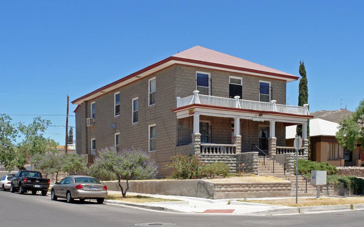 Apartment for rent at 1001 E Nevada Ave, El Paso, TX 79902