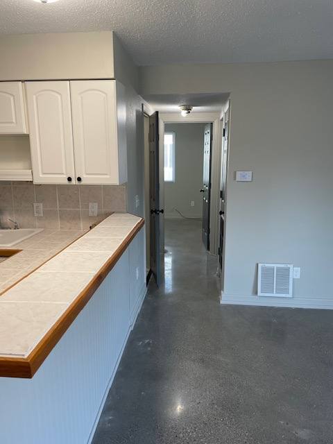 Apartment for rent at 10 Ballans Dr #14-2, Grand Ledge, MI 48837
