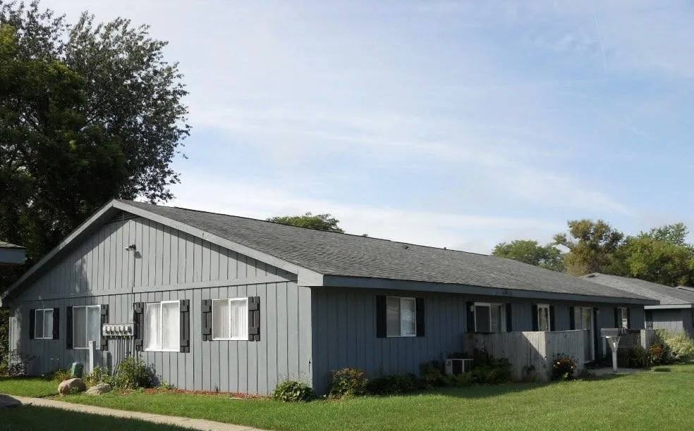 Apartment for rent at 10 Ballans Dr #14-2, Grand Ledge, MI 48837
