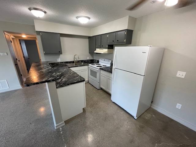 Apartment for rent at 10 Ballans Dr #14-2, Grand Ledge, MI 48837