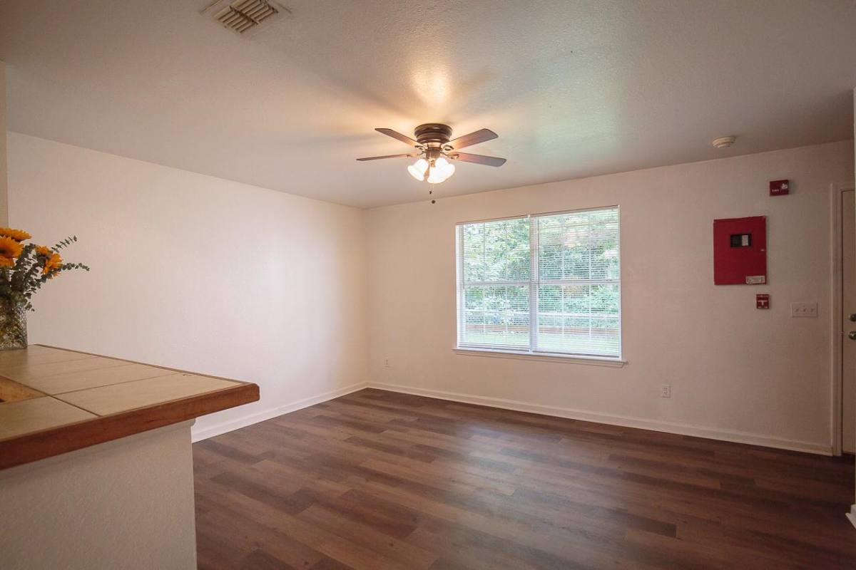 Apartment for rent at 726 W Georgia St #4, Tallahassee, FL 32304