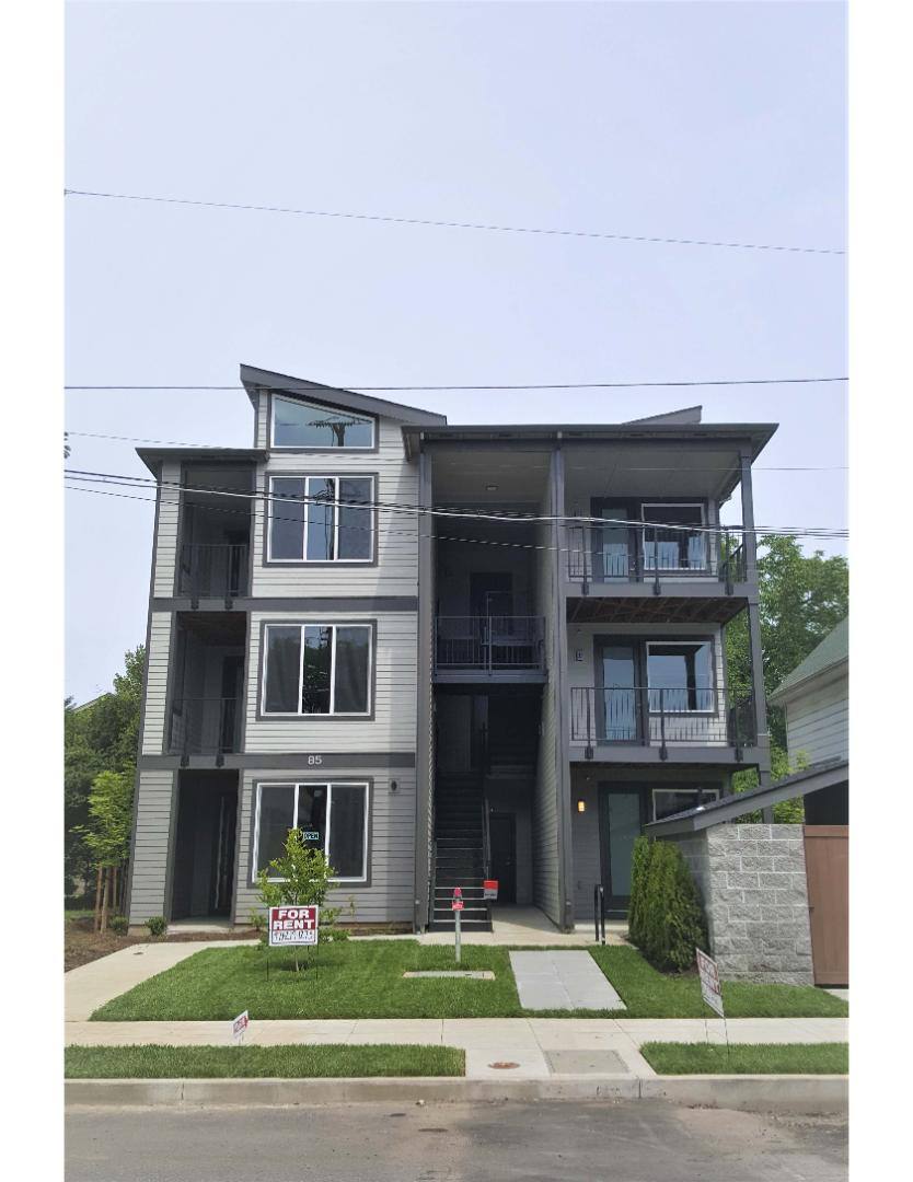 Apartment for rent at 85 N Going St #3, Portland, OR 97217