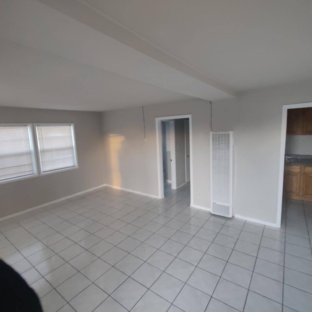 House for rent at 641 Douglas Ave #B, Oakland, CA 94603