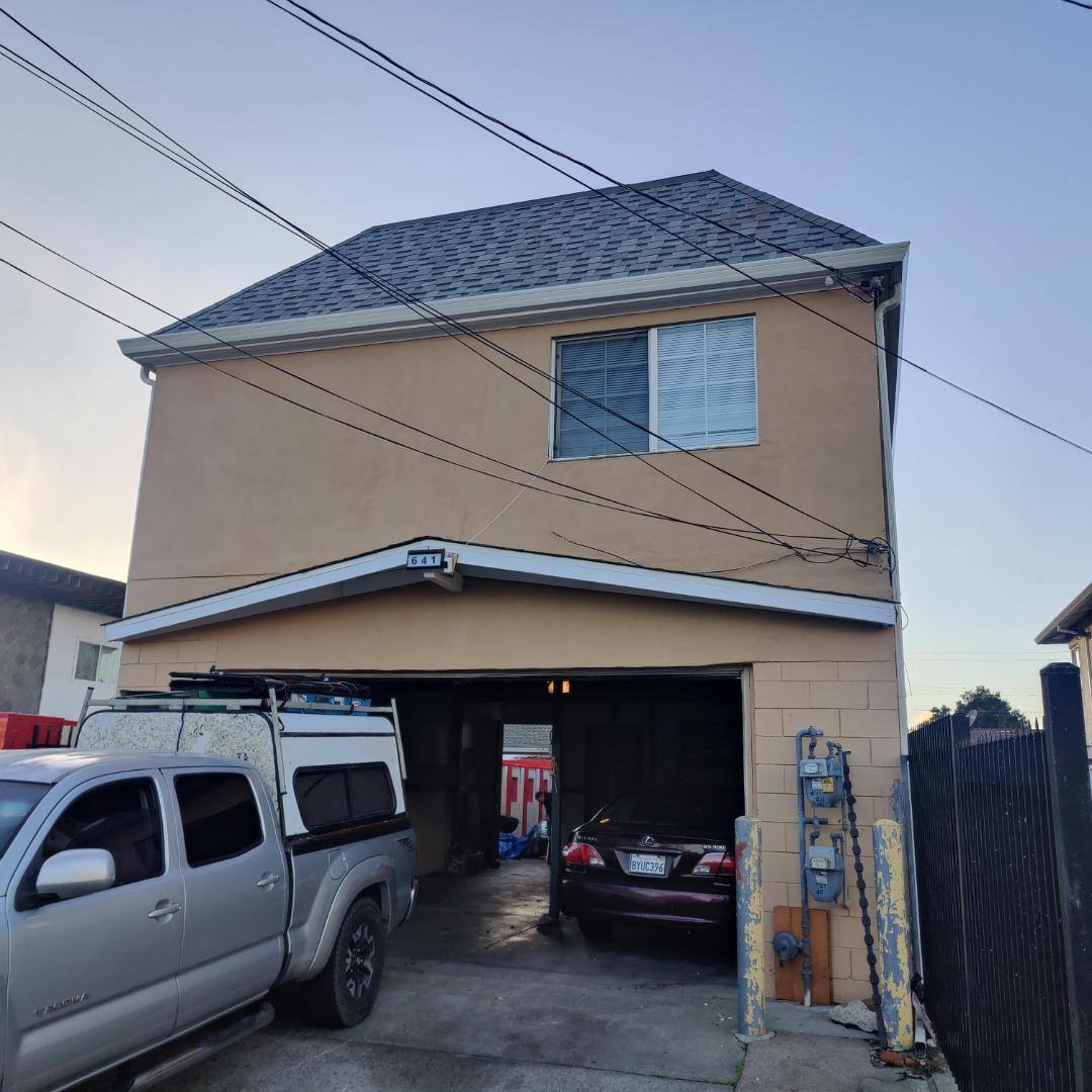 House for rent at 641 Douglas Ave #B, Oakland, CA 94603