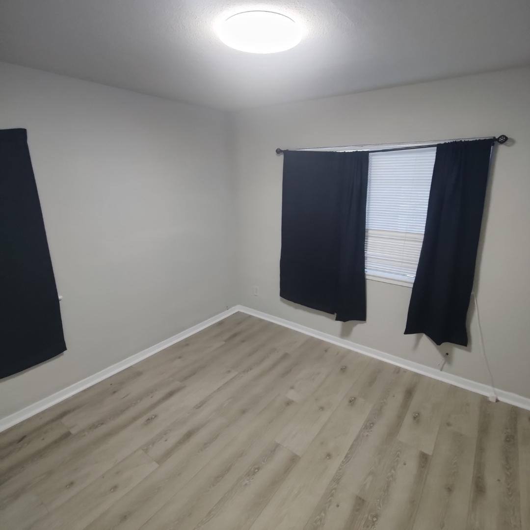House for rent at 641 Douglas Ave #B, Oakland, CA 94603