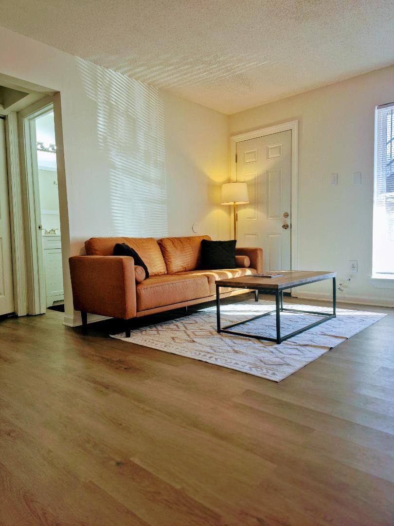 Apartment for rent at 1711 Pendleton St #4, Memphis, TN 38114