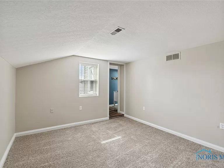 620 W Broadway St, Maumee, OH 43537 - Apartment for Rent - Image 6