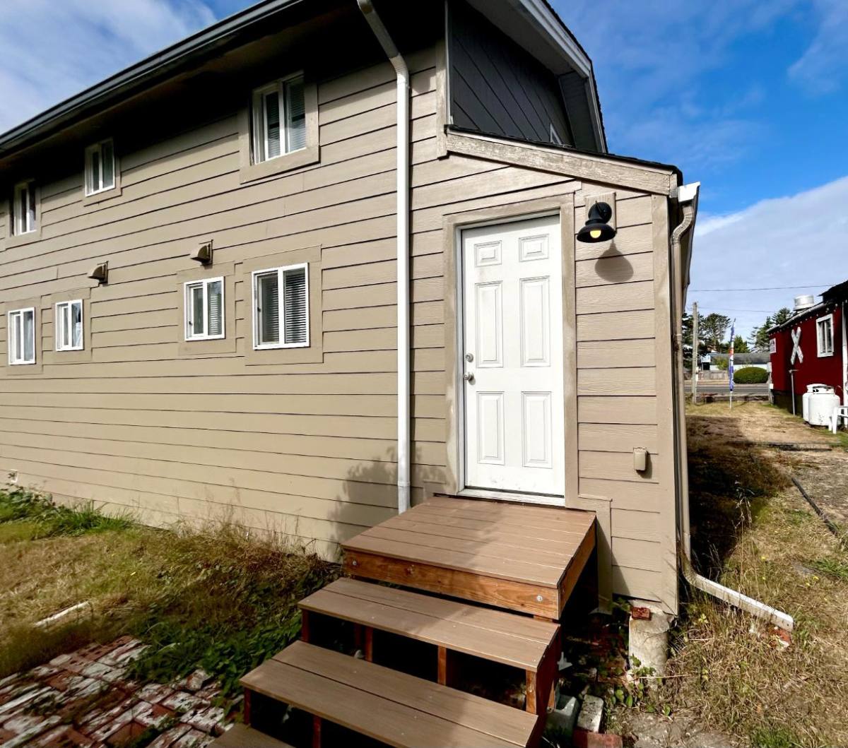 Apartment for rent at 4512 Pacific Way, Seaview, WA 98644