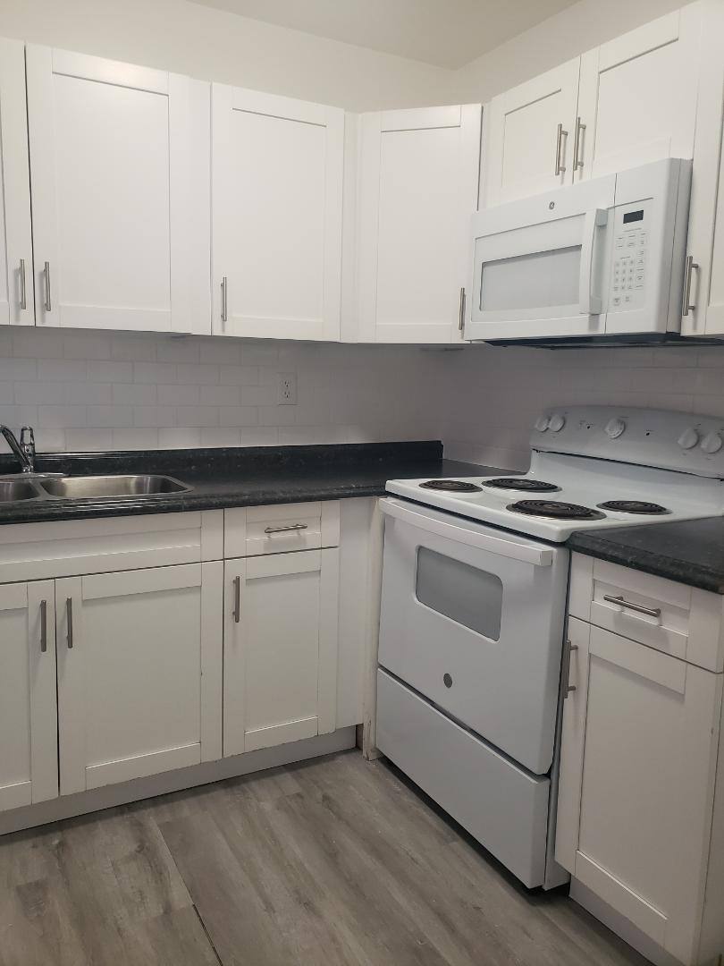 Apartment for rent at 190 SE 12 Ave #7B, Pompano Beach, FL 33060