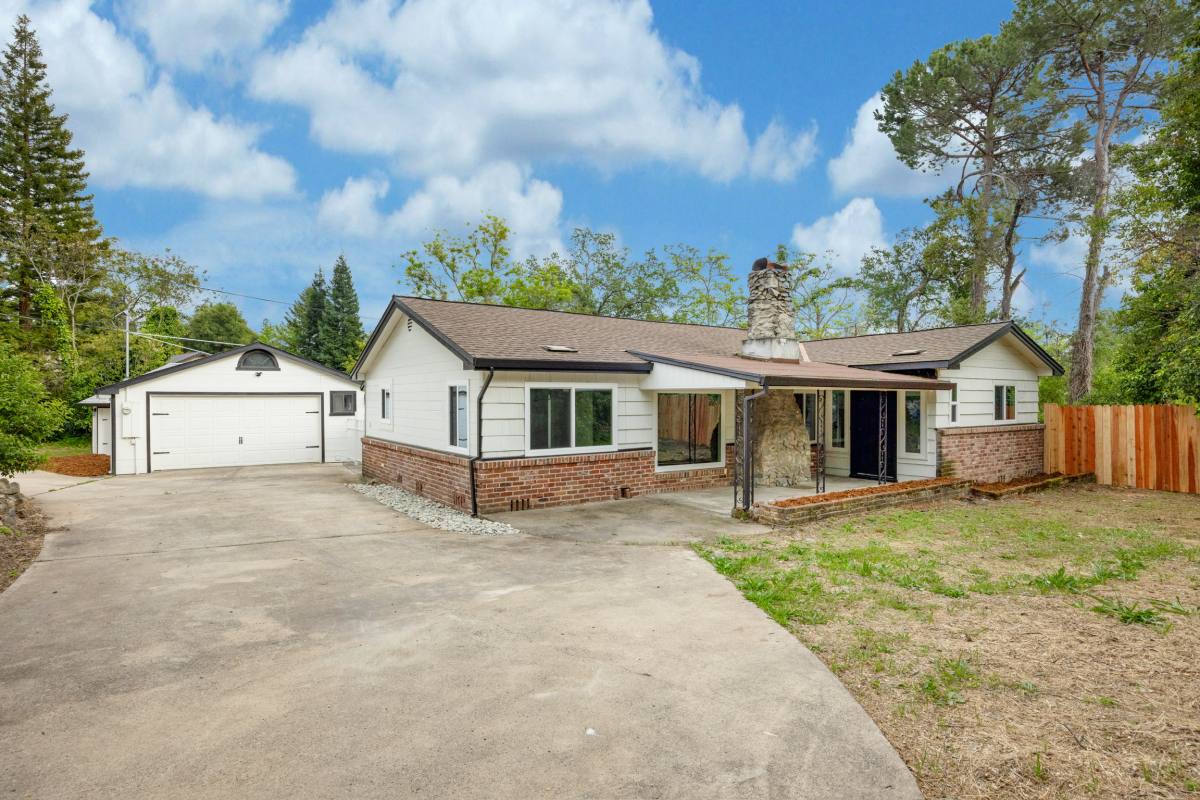 House for rent at 9863 Mosswood Circle, Folsom, CA 95630