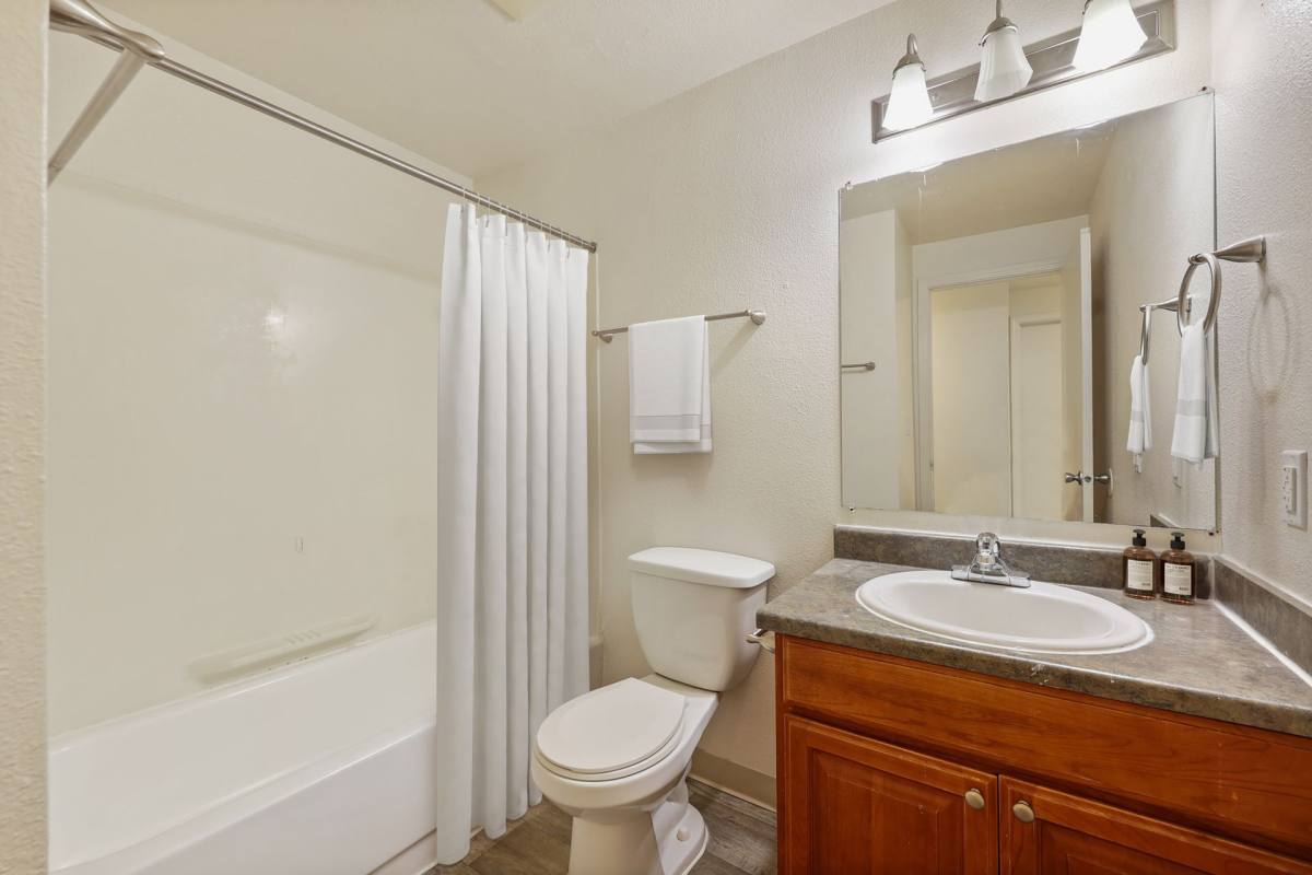 Apartment for rent at 7301 NE 13th Ave, Vancouver, WA 98665